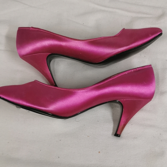 Tai silk high heels - Picture 3 of 5